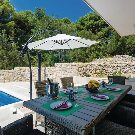 Viola * Zaton (Dubrovnik-Neretva)